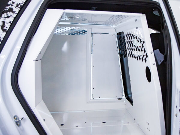 Dual K9 Divider With Door For 2021-2025 Chevrolet Tahoe Extended K9 – White